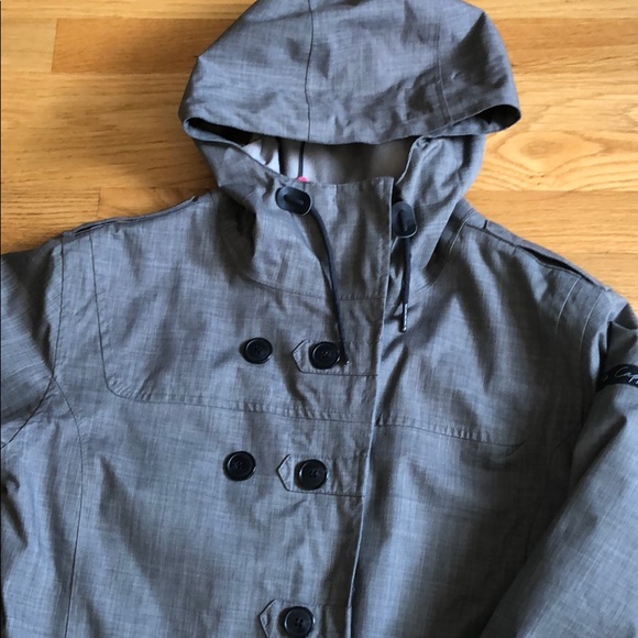 Women’s Cappel snowboard jacket - Picture 3 of 5